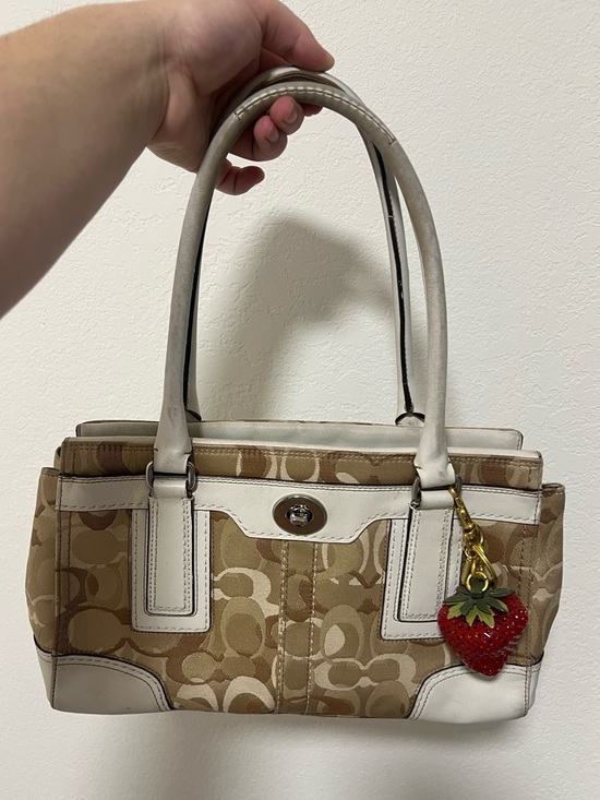 Coach Handbags - Coach Hampton Optic Signature Satchel with Turnlock